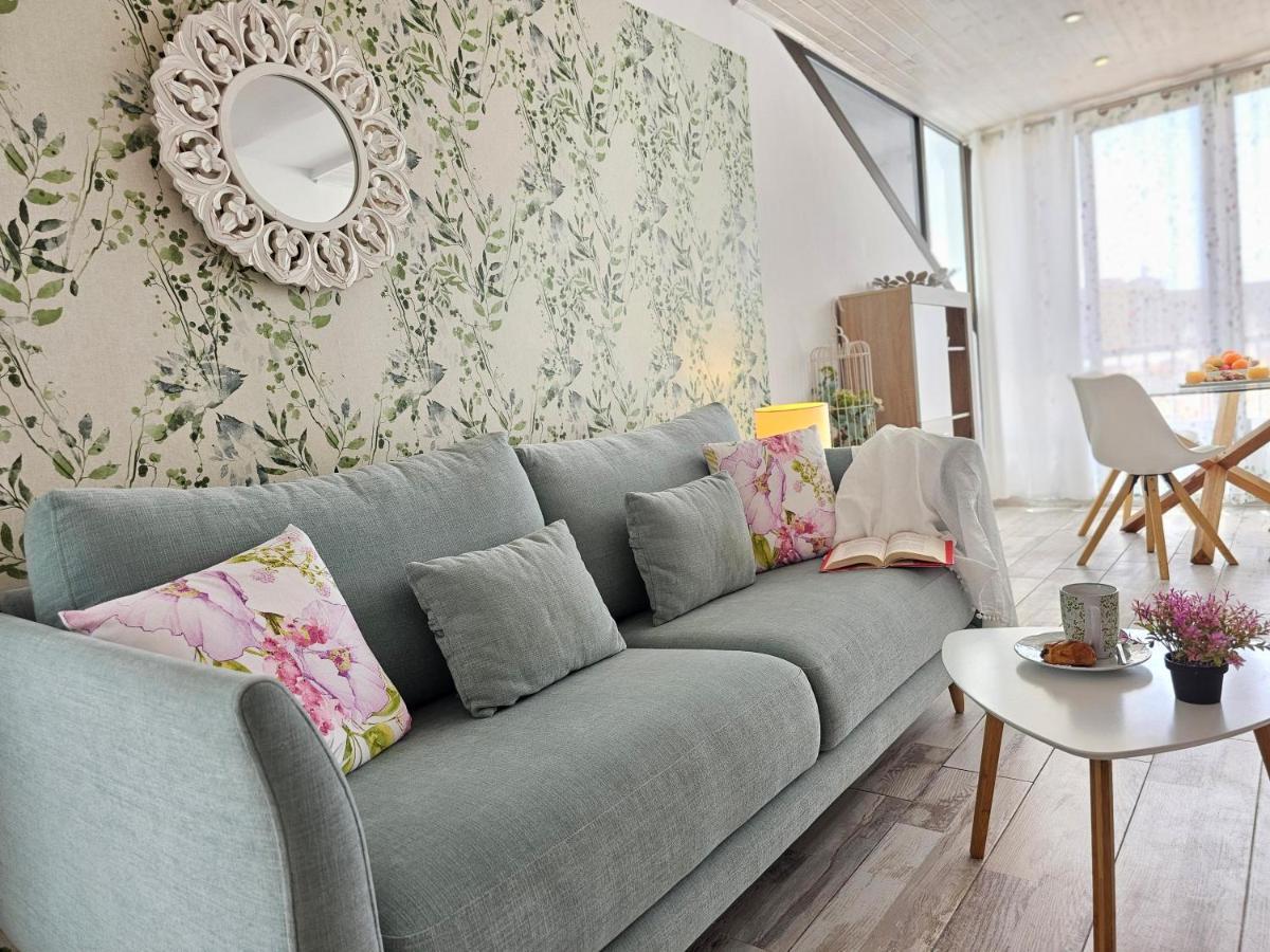 New Loft Sweet Holidays, Playa De Los Cristianos Los Cristianos  Dış mekan fotoğraf